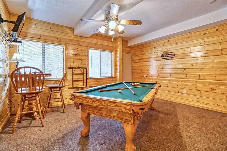 Eagles View 2 - Three Bedroom Cabin