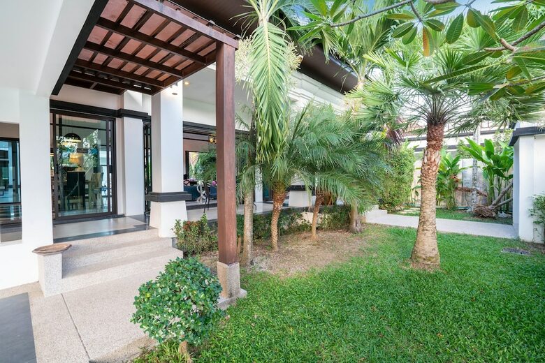 Jewels Villas Phuket