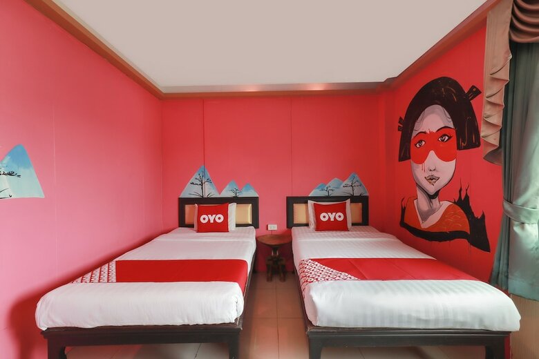 Hotel First Station