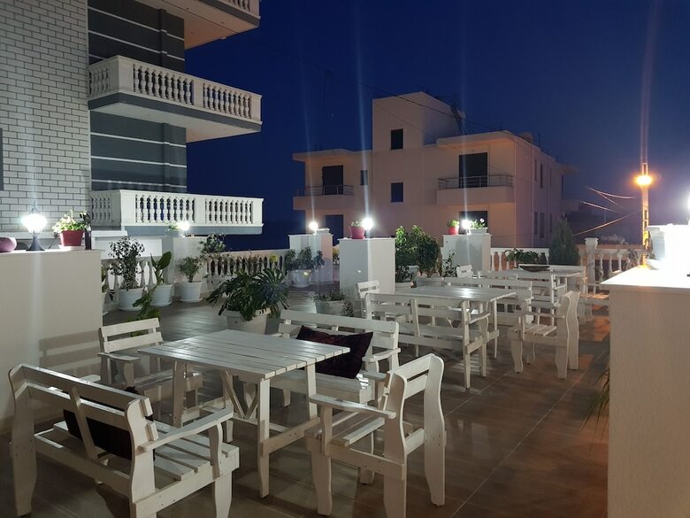 Hostal Filipi Hostel
