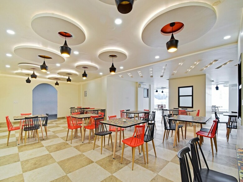 Hotel Oyo Flagship 439 Krishna Living