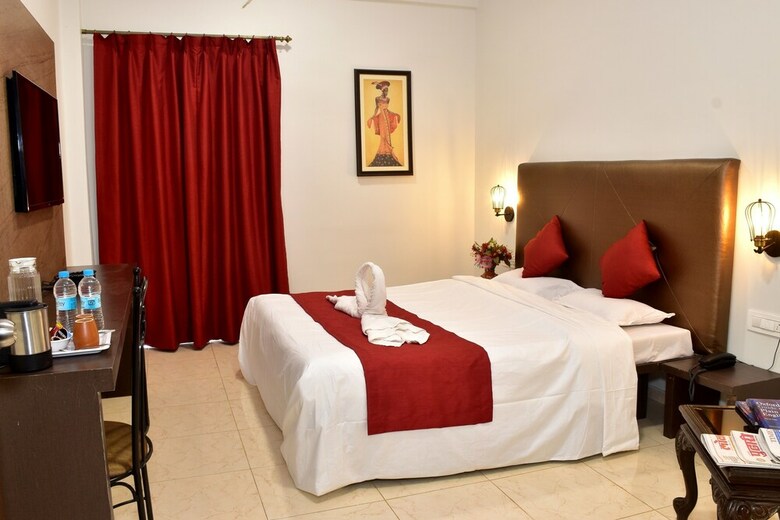 Hotel Vimal Holidays Resort