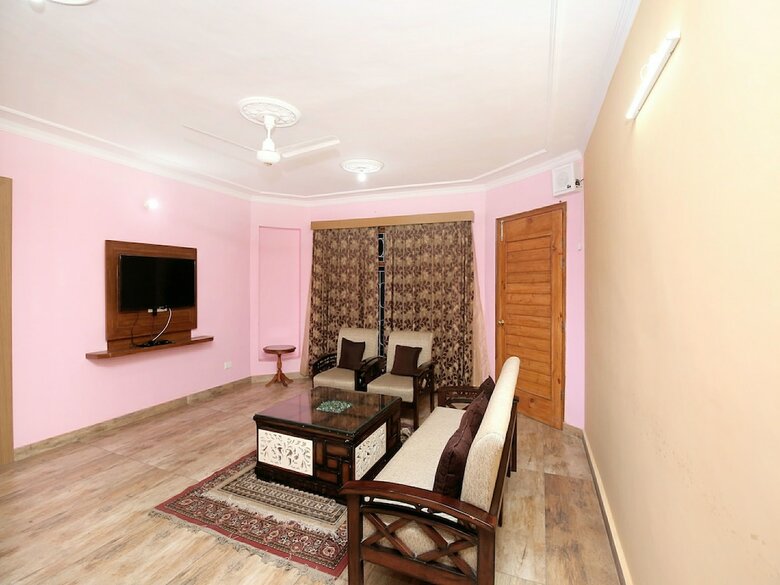 Apartamentos Oyo 15254 Home Scenic Studio Barog