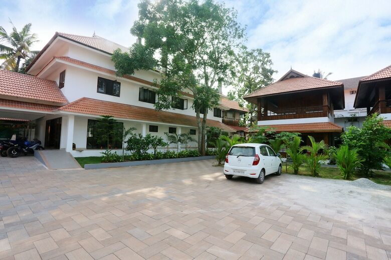 Hotel Oyo 24465 Sun View Beach Resort