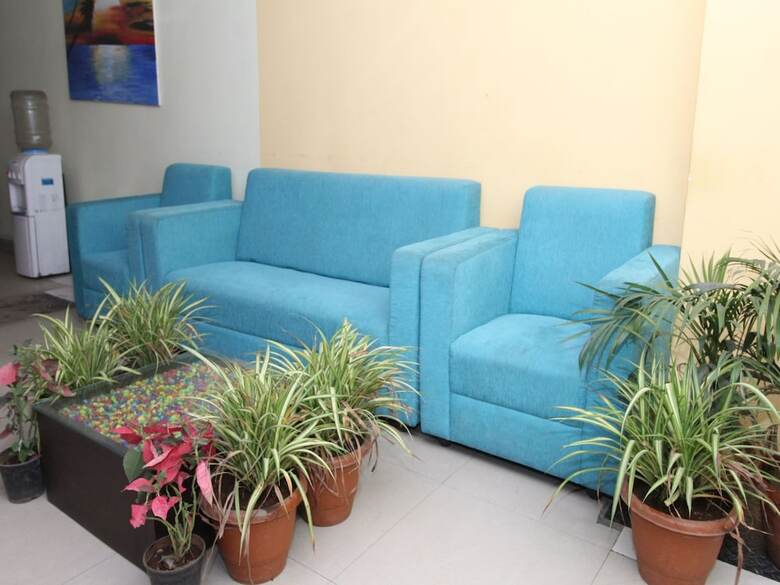 Hotel Oyo 22681 R Inn