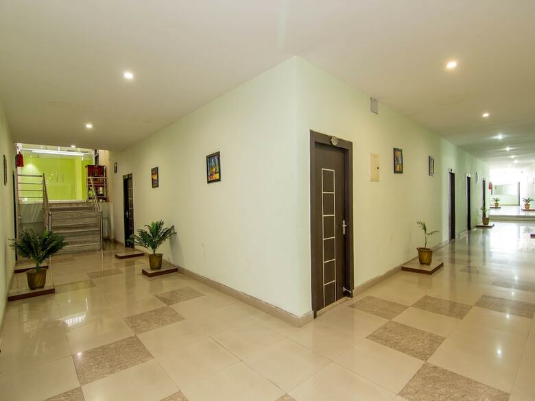 Oyo 4679 Hotel Shantila Inn
