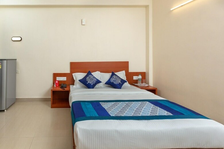 Hotel Oyo 23518 Moon Bay