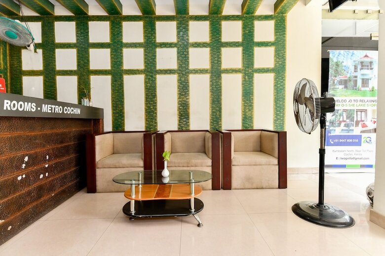 Hotel Oyo 1400 Cochin Metro