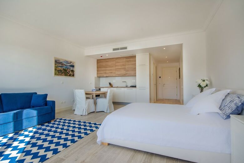 Studio Apartment By My Way