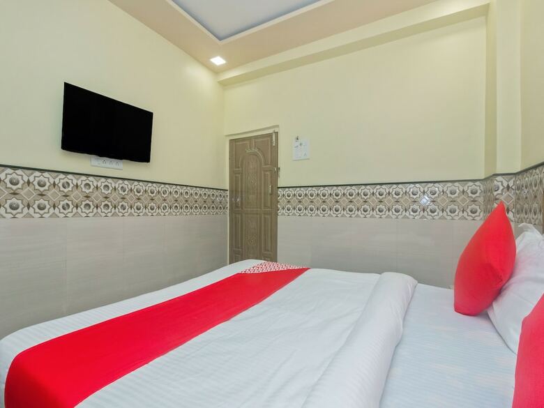 Oyo 22048 Trio Hotel