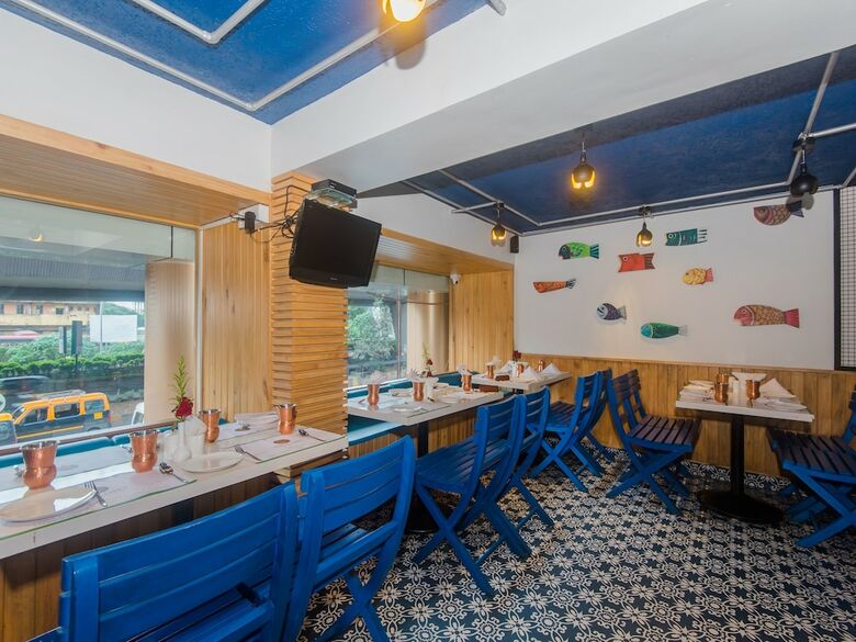 Hotel Oyo 18449 Vinamra Residency