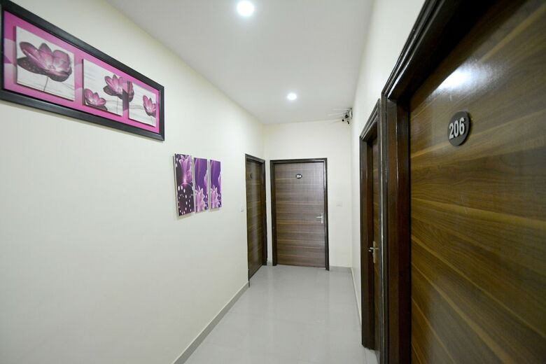 Oyo 22949 Hotel Heiwa Inn
