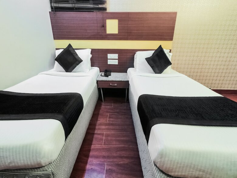 Oyo 23254 Hotel Aqua