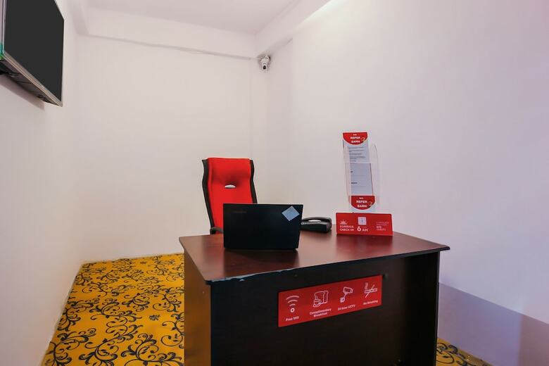Hotel Oyo 17168 Hz Lodge