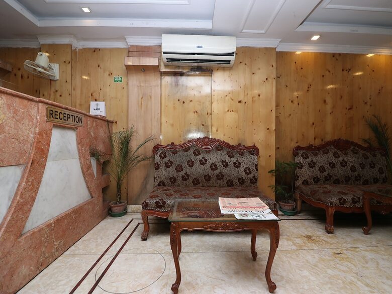 Oyo 686 Hotel Thames International