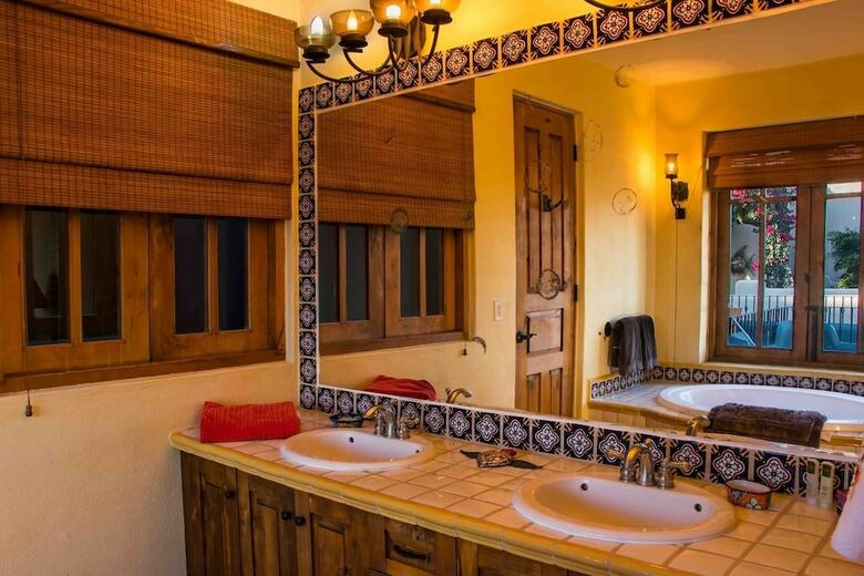 Casa Escalares ~ 3 Bedroom ~ Luxury Private Development ~ Dog Friendly