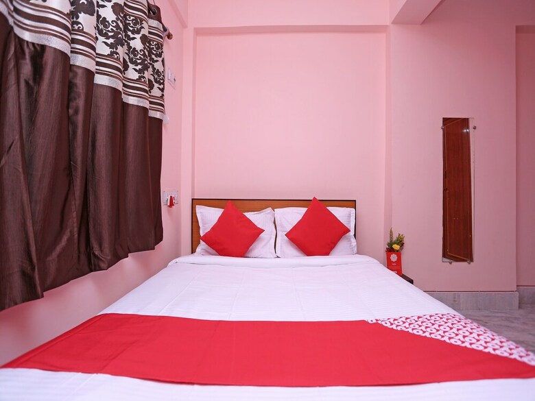 Hotel Oyo 17221 New Orchid Inn