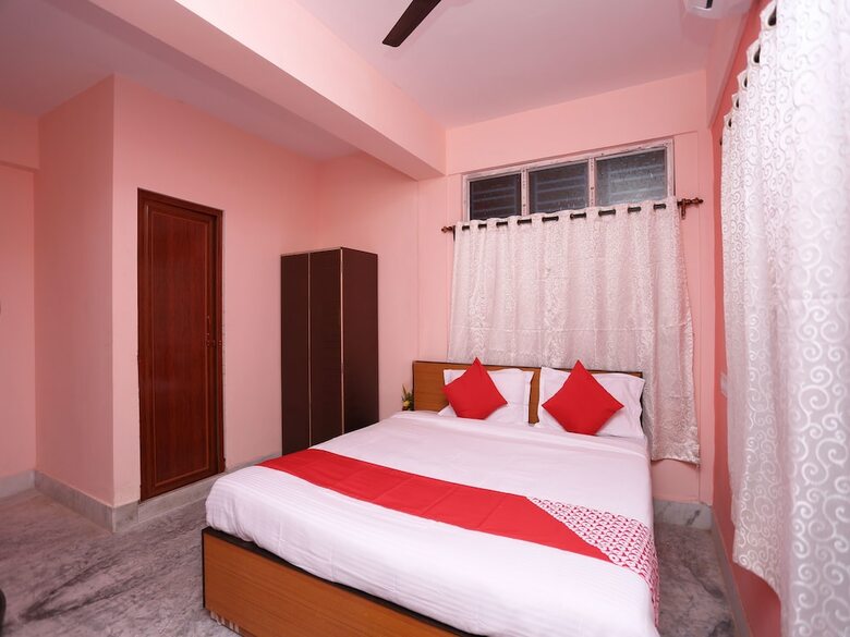 Hotel Oyo 17221 New Orchid Inn