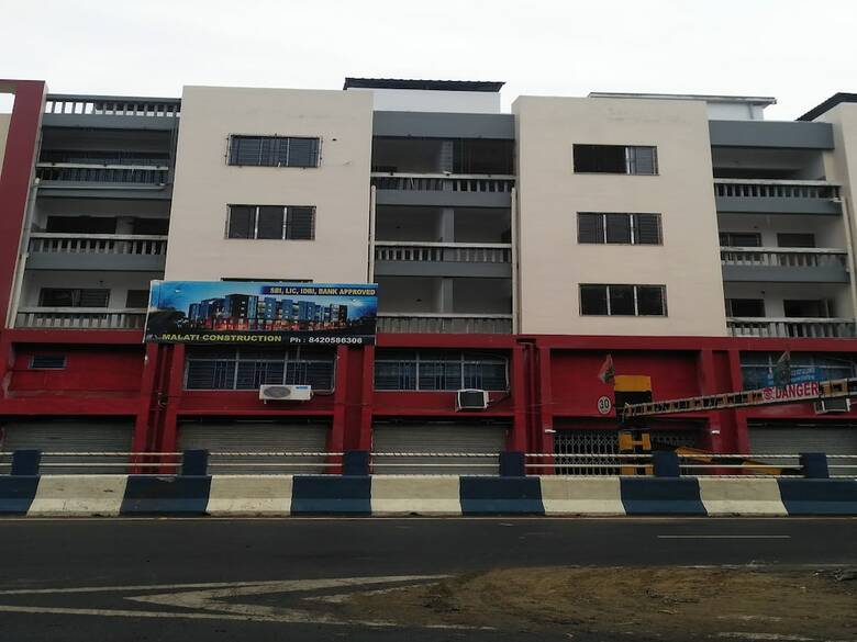 Hotel Oyo 17221 New Orchid Inn