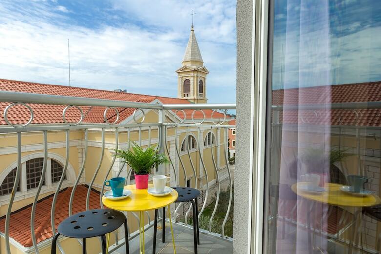 Apartments In City Center Ventus