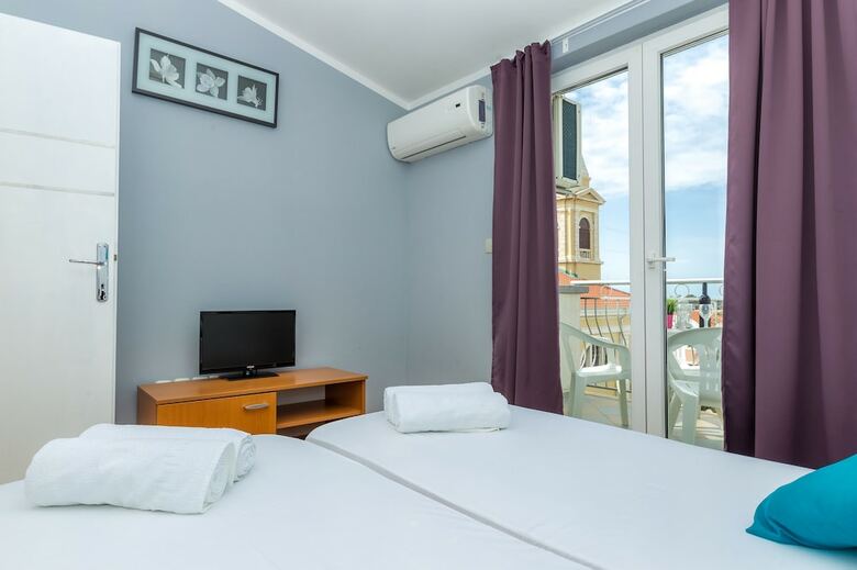 Apartments In City Center Ventus