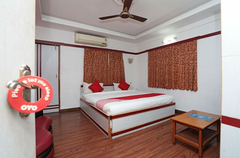 Oyo 26143 Hotel Abedin