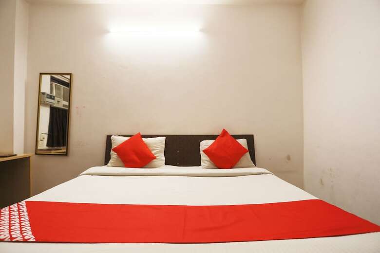Hotel Oyo 14654 Brs Homes