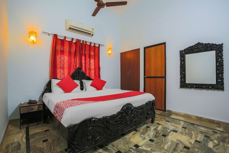 Hotel Oyo 25020 Tapasya