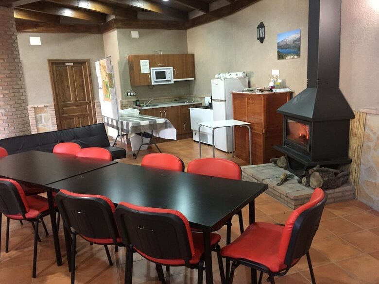 Hostal Aula De Naturaleza Cazorla - Albergue
