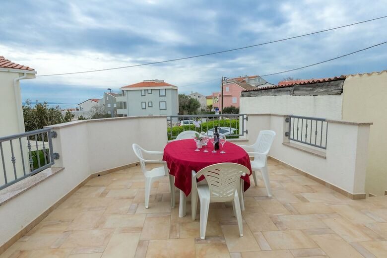 Apartments Ida