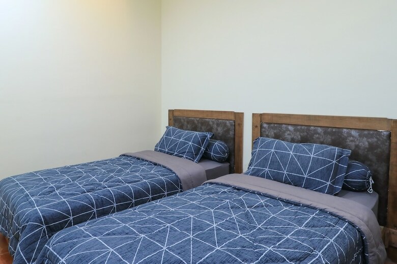 Hotel Ddeks Residence