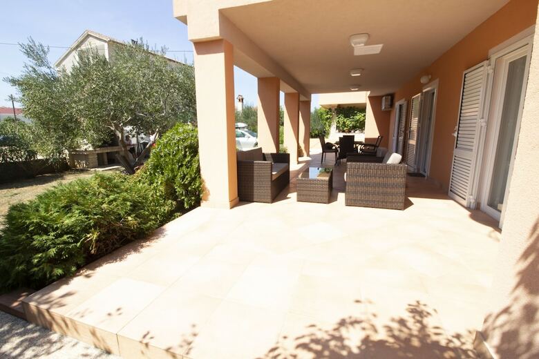 Hotel Studios & Rooms Fiesta