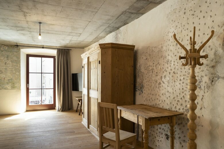 R�ssl Bianco B&b&b