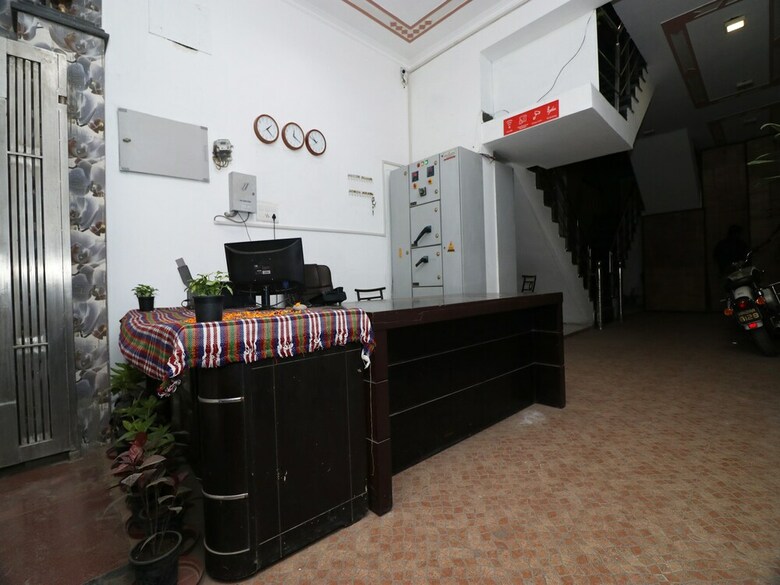 Oyo 24108 Bamyan Hotel