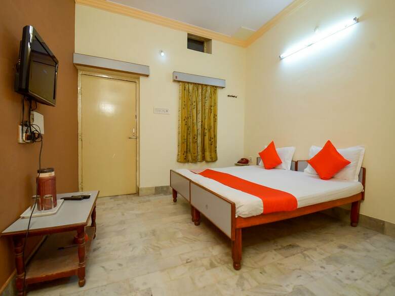 Oyo 19800 Anand Hotel Jodhpur