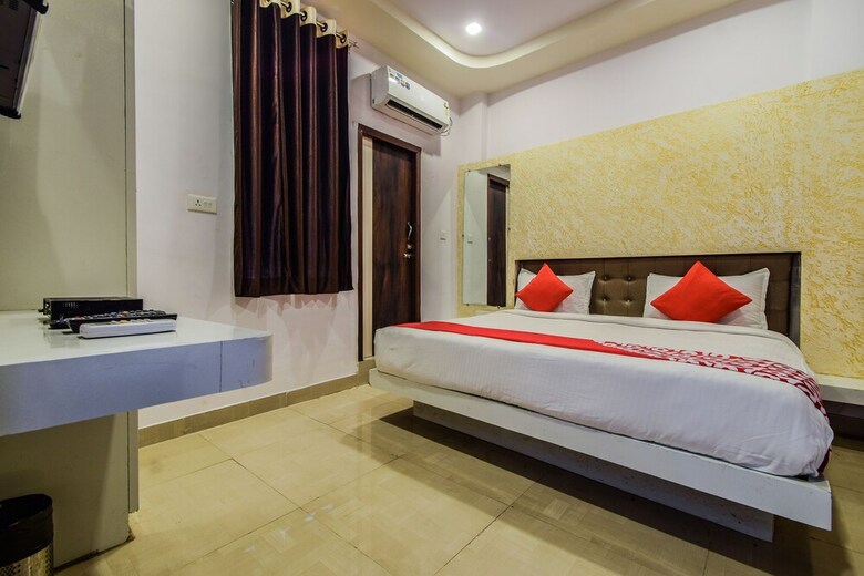 Oyo 22099 Hotel Westwood Udaipur