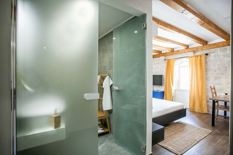 Apartamentos Townhouse Lucia
