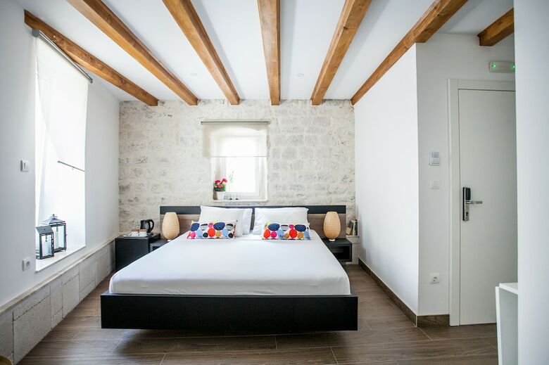 Apartamentos Townhouse Lucia