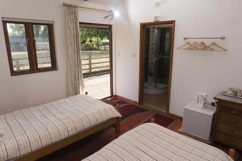 Bed & Breakfast Linford Stable