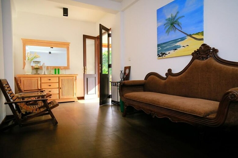 Bed & Breakfast Feelin' Good Resort