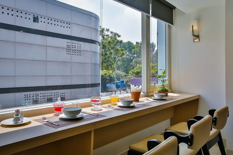 Aluna Hotel