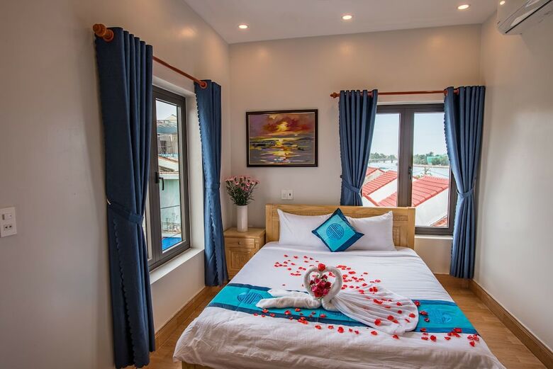Hotel Minh An Riverside Villa