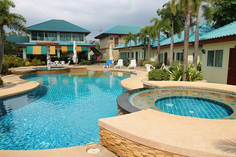 Hotel Ponderosa Resort
