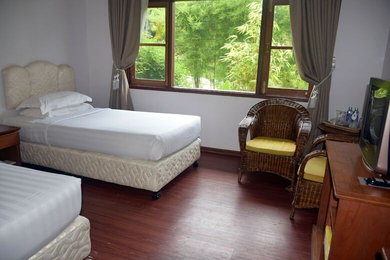 Hotel Yadanar Theingha