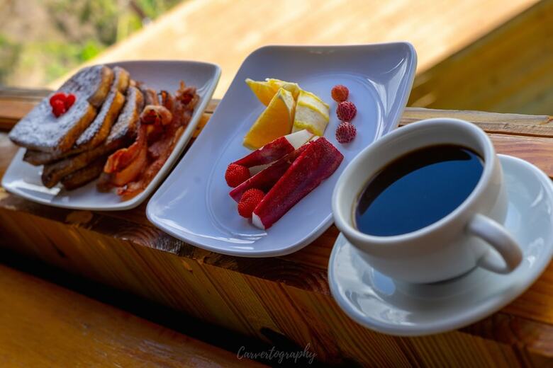 Hotel Blue Ridge Restaurant & Cottages
