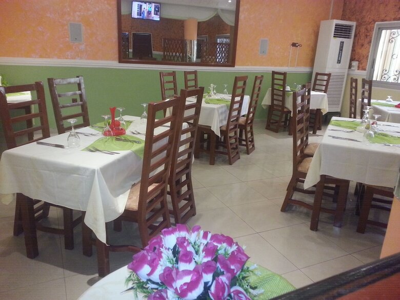 Hostal H�tel - Y
