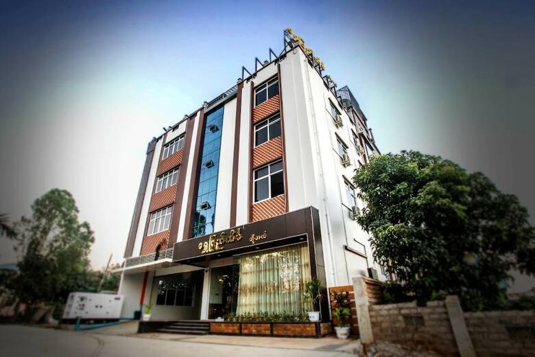 Shwe Pyi Thain Kha Hotel