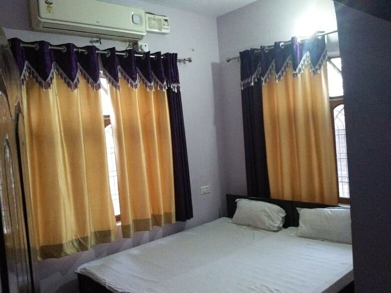 Hotel Srishti Shelter