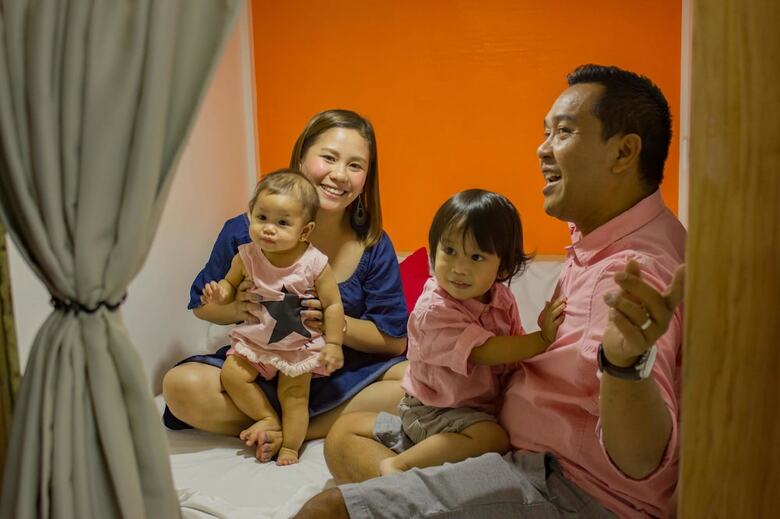 Luxs Capsule Hotel - Hostel - Adults Only