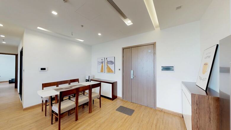 Luxury Apartment In Vinhomes Metropolis